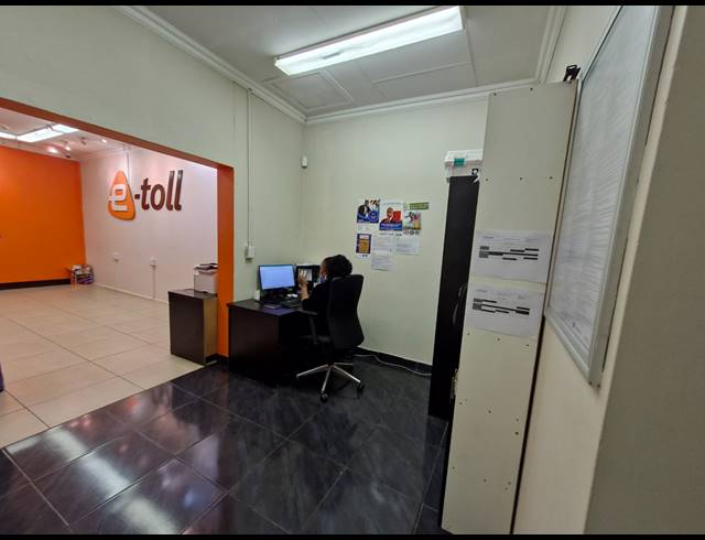 110M² RETAIL TO LET IN BARDENE